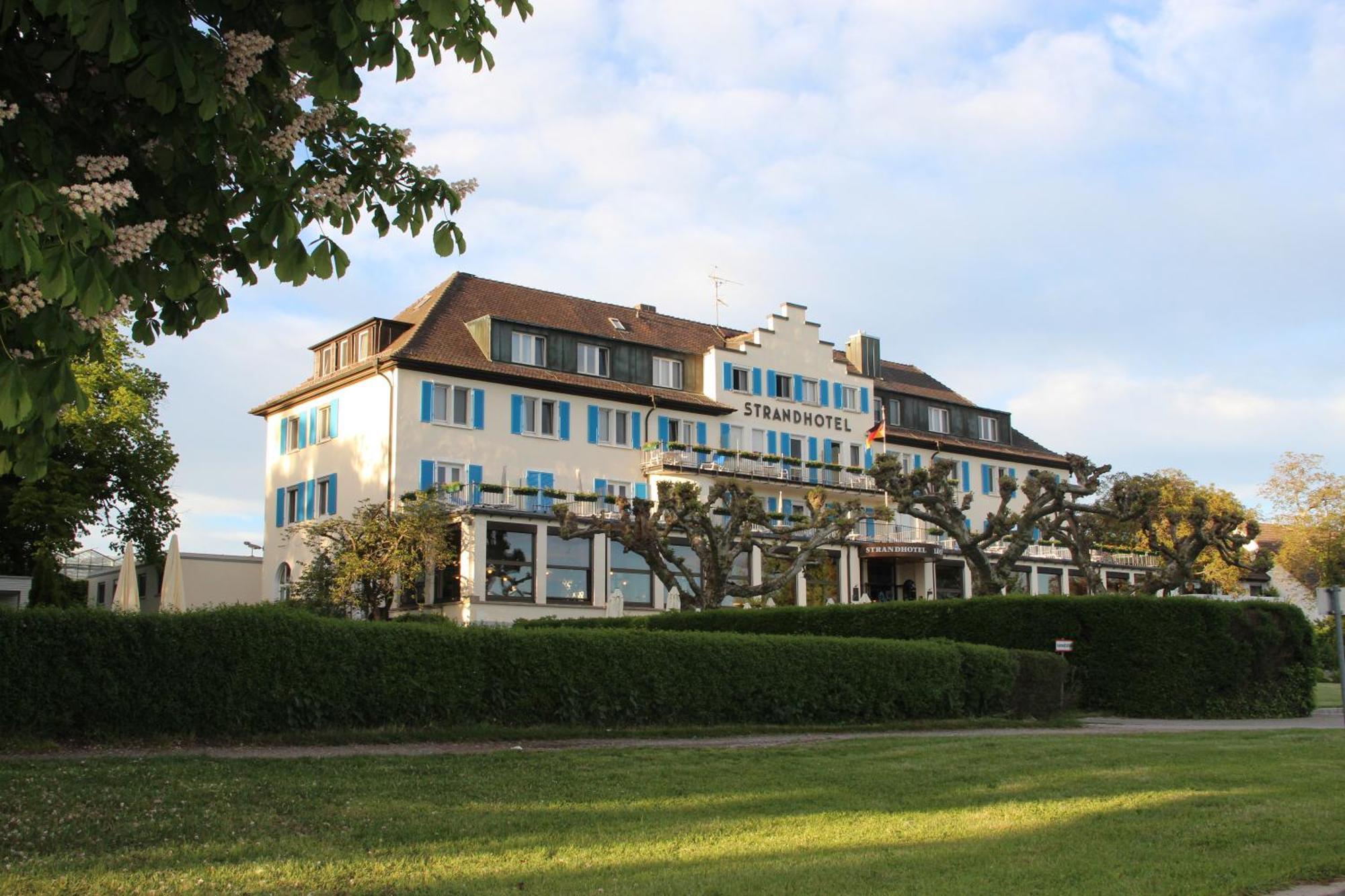 Strandhotel Loechnerhaus Райхенау Экстерьер фото