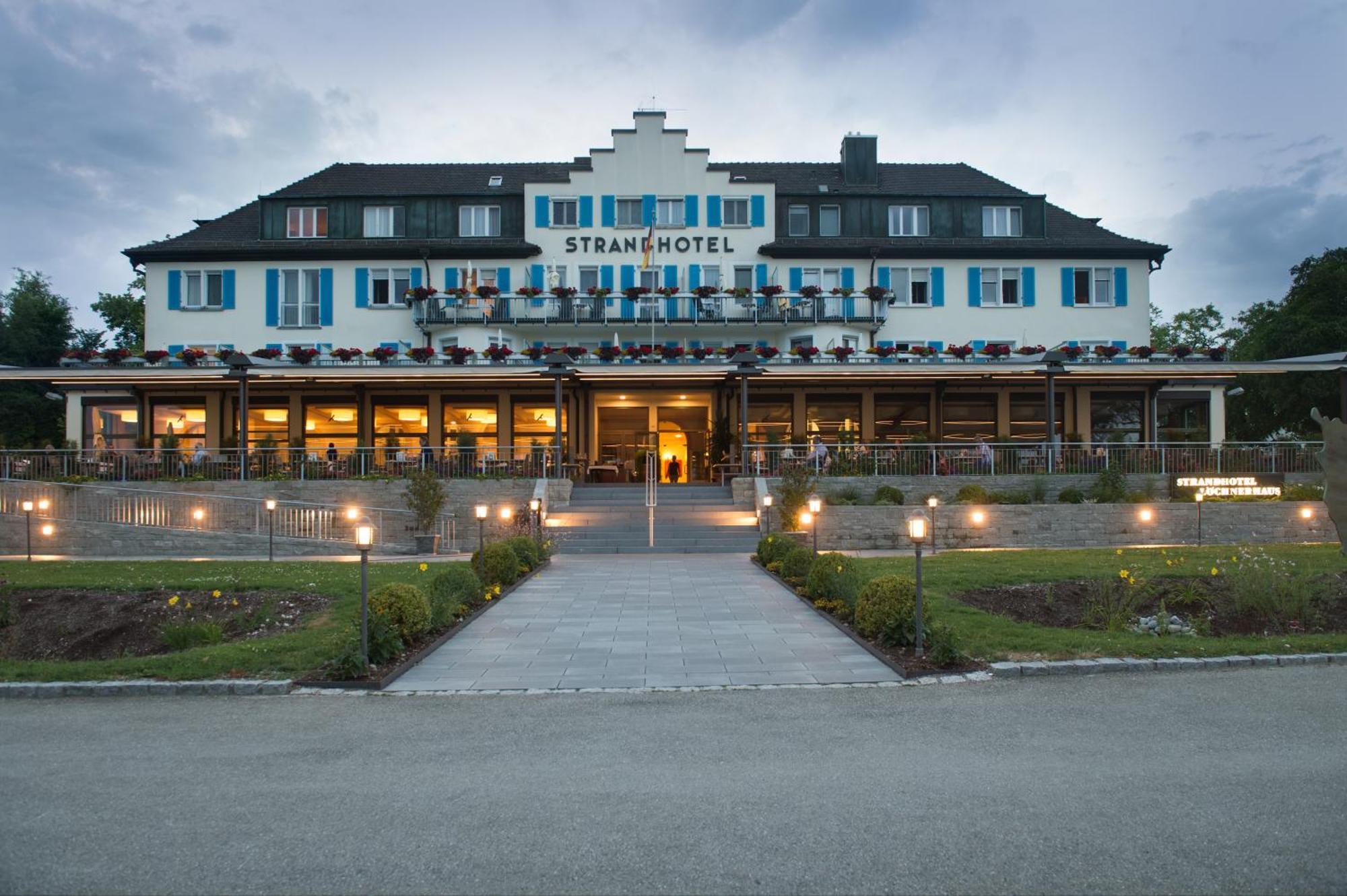 Strandhotel Loechnerhaus Райхенау Экстерьер фото