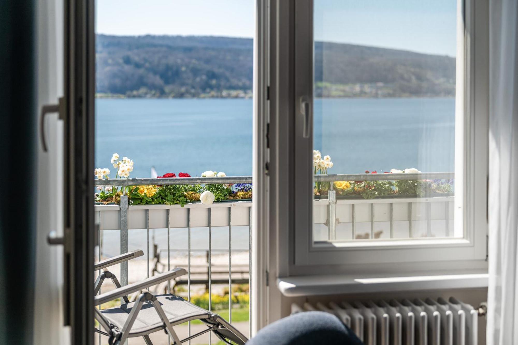 Strandhotel Loechnerhaus Райхенау Экстерьер фото